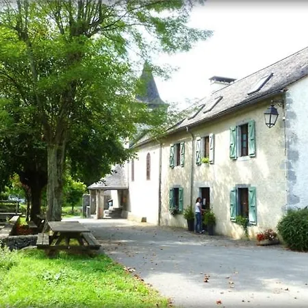 Communaux A Apartment Lourdios-Ichere