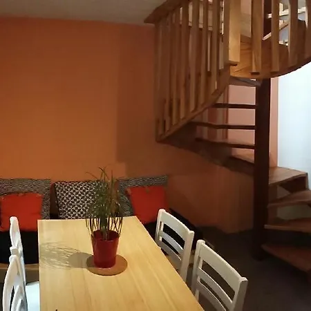 Communaux A Apartment Lourdios-Ichere